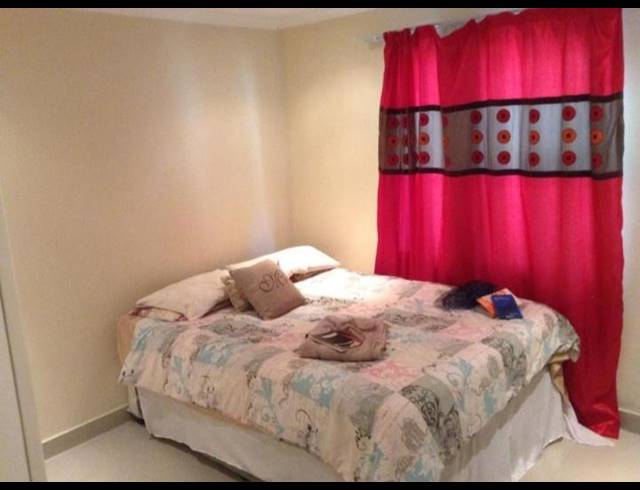 2 BEDROOM PROPERTY TO RENT IN CORLETT GARDENS